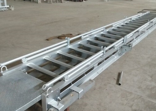 Cina La lega di alluminio di approvazione di acciaio inossidabile Marine Boarding Ladder LR ha riparato fornitore