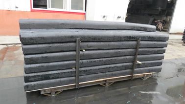 Cina Facile installi il tipo di gomma cuscino ammortizzatore della gomma naturale il RSS 3# D dei cuscini ammortizzatori del rimorchiatore marino fornitore