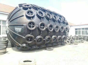 Cina Yokohama Marine Inflatable Rubber Fender pneumatica 4,5 metri di diametro per la nave di fianco fornitore