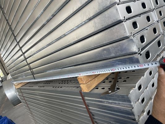 Cina Q235 Q345B Sistema di impalcatura a cuplock Gang Board con dimensioni personalizzabili e resistenza alla corrosione fornitore