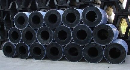 Cina EPDM gomma cilindro a bassa forza di reazione tubi di gomma marine fornitore