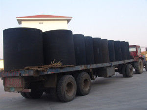 Fender di gomma di tipo cilindrico di materiale naturale per tutti i tipi di banchine e lati delle navi fornitore