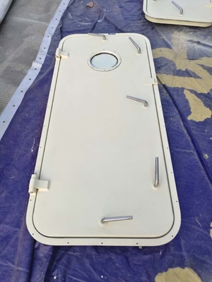 Porta impermeabile marina con opzioni per profili a raggio quadrato o semicircolare fornitore