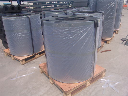 Parabordo Cilindrico in Gomma Facile da Installare con Assorbimento di Energia Ragionevole Utilizzando Gomma Naturale